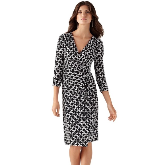 White House Black Market Dresses & Skirts - WHBM Faux Wrap Dress Size 0